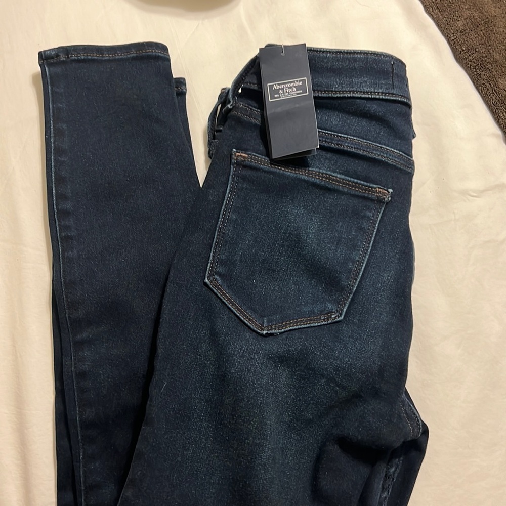 Abercrombie jeggings with tags